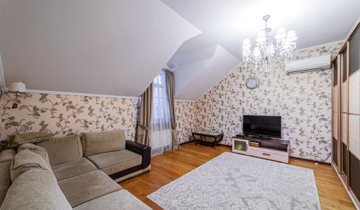 Респектабельный дом в Вешках