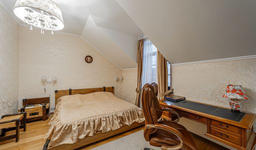 Респектабельный дом в Вешках