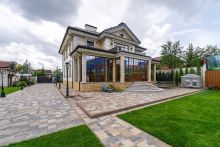 Респектабельный дом в Вешках