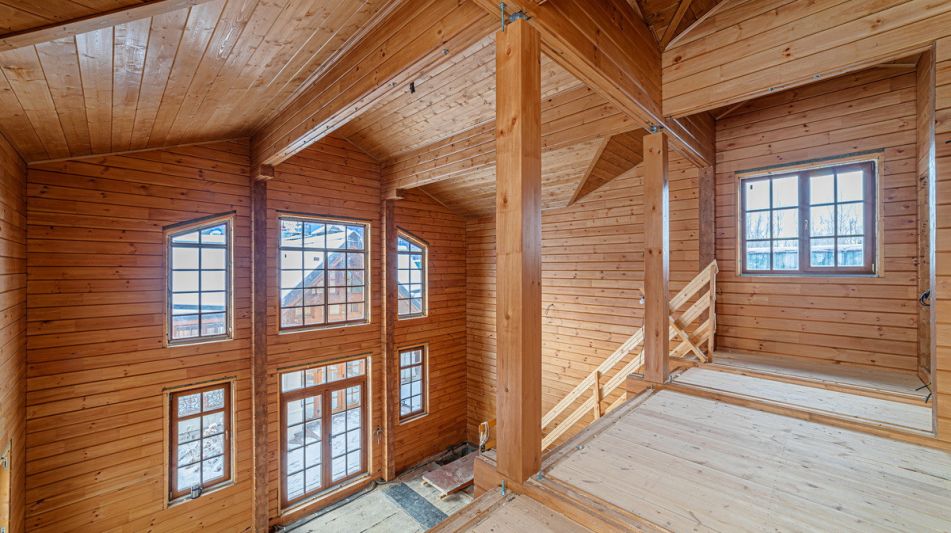 Респектабельный дом в Вешках