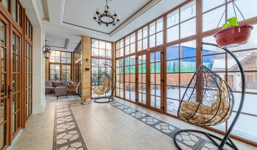 Респектабельный дом в Вешках