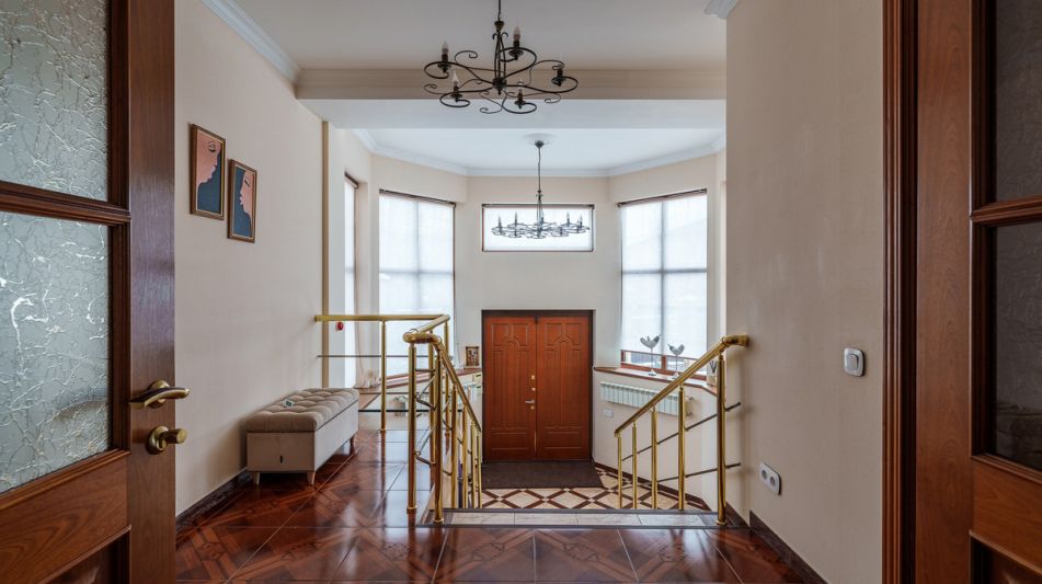 Дом с отделкой в Бородино