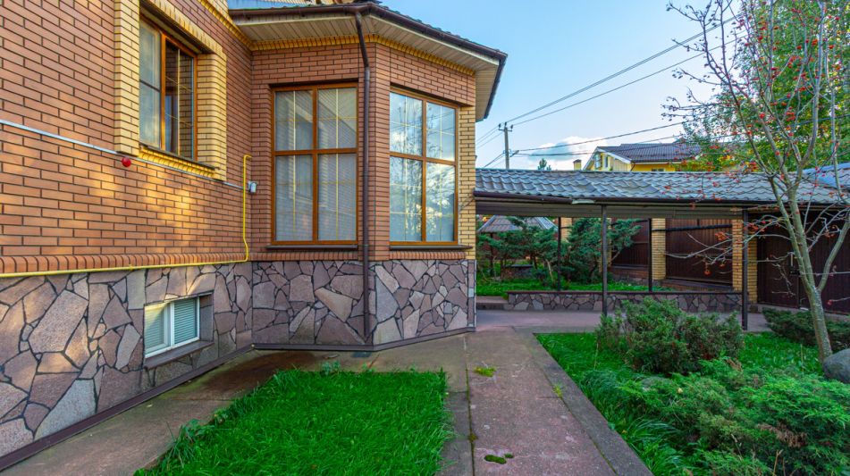 Дом с отделкой в Бородино