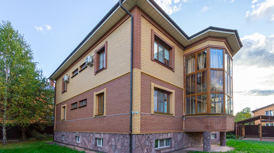 Дом с отделкой в Бородино