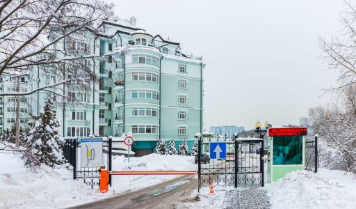 Панорамная дизайнерская квартира