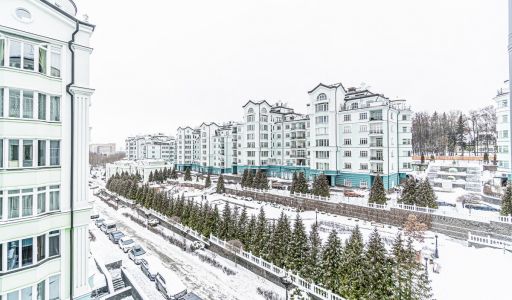 Панорамная дизайнерская квартира