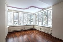 Дом с лесным участком в КП Лесной