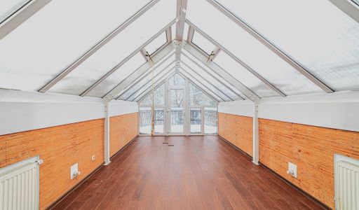 Дом с лесным участком в КП Лесной