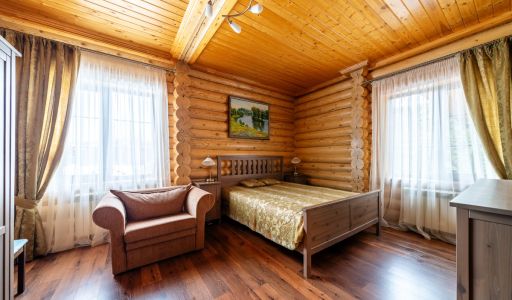 Дом на большом участке в Лысково