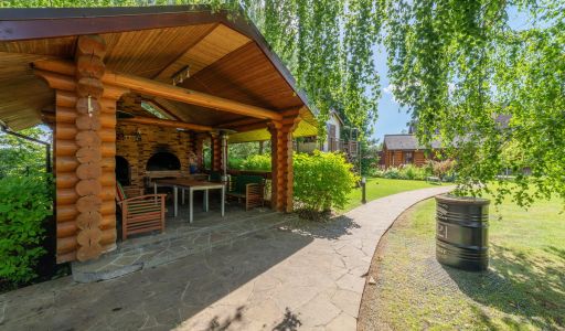 Дом на большом участке в Лысково