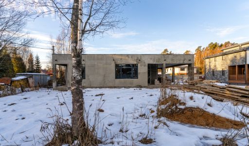 Современный дом в СНТ Бутынь