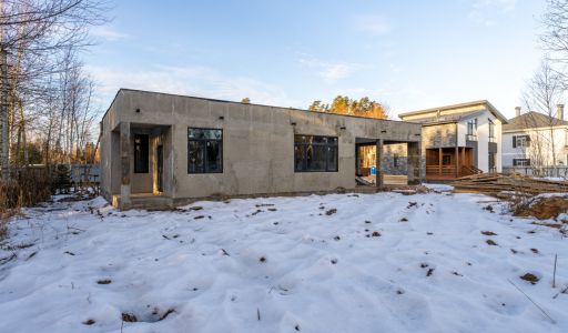 Современный дом в СНТ Бутынь