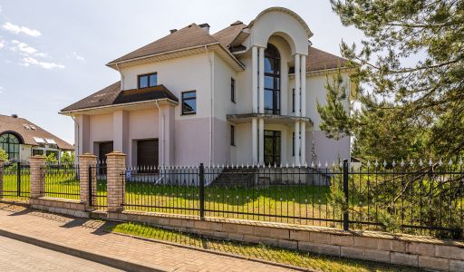 Дом без отделки в КП Крона