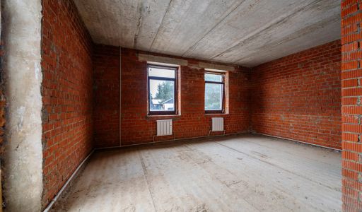 Дом без отделки в КП Крона