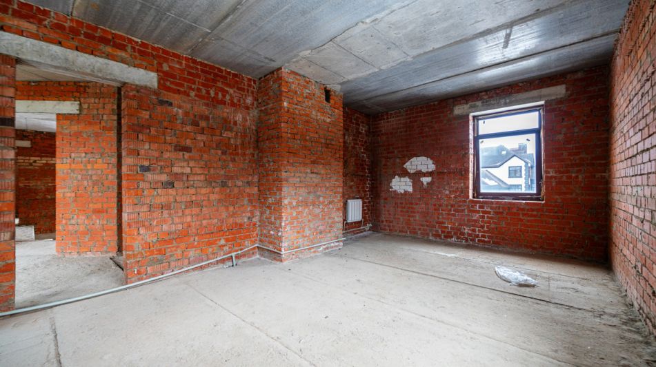 Дом без отделки в КП Крона