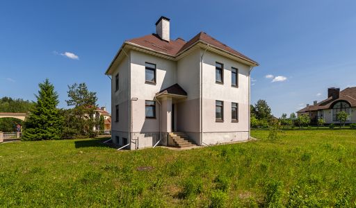 Дом без отделки в КП Крона