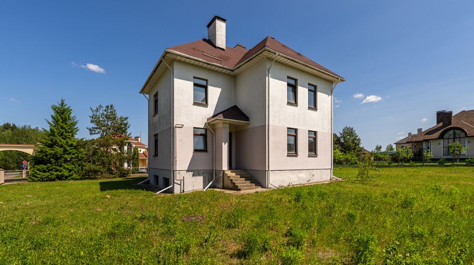 Дом без отделки в КП Крона