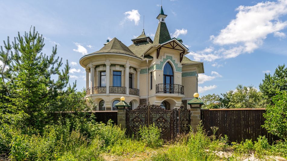 Дом без отделки в Лайково