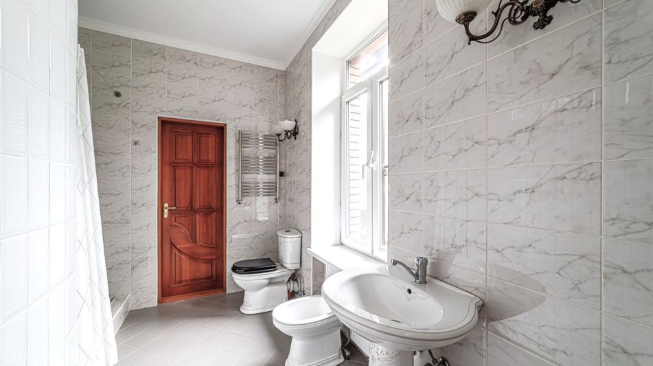 Дом в лесу в п. Николина гора