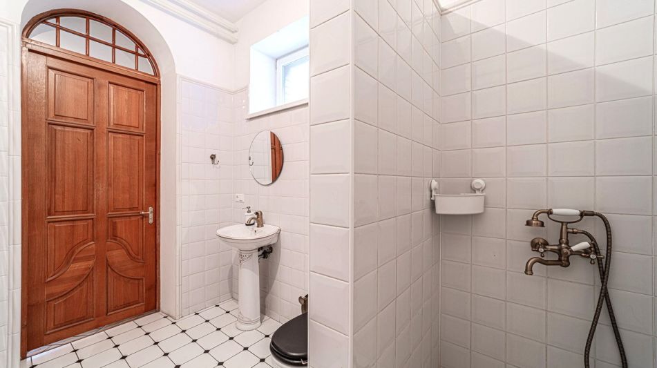 Дом в лесу в п. Николина гора