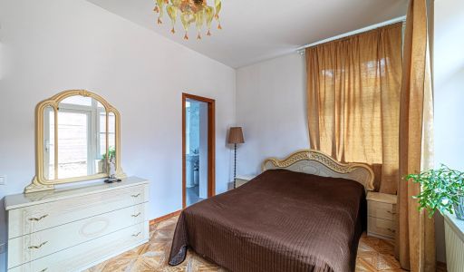 Дом в лесу в п. Николина гора