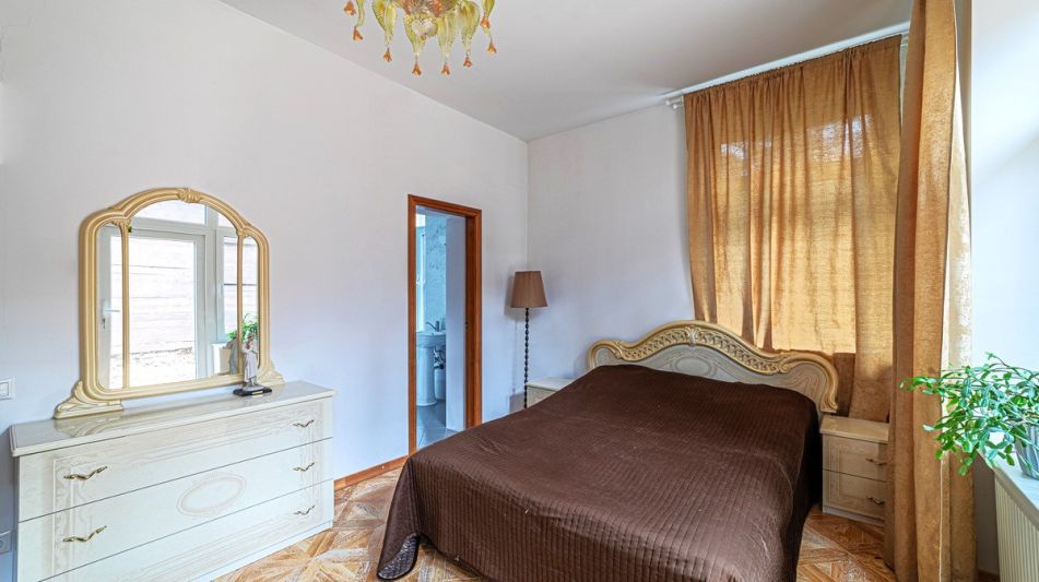 Дом в лесу в п. Николина гора