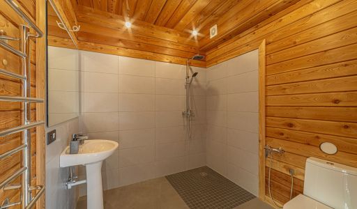 Деревянный дом в КП Лешково