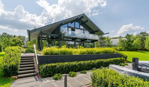 Дом у воды в КП Полуостров