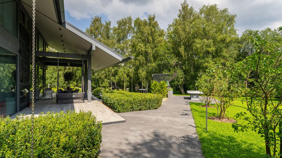 Дом у воды в КП Полуостров