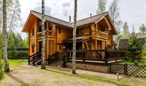 Дом с видом на Волгу в Раздолье