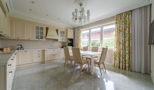 Большой дом в Конаково ривер клаб