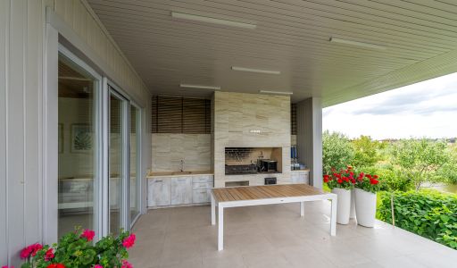 Большой дом в Конаково ривер клаб