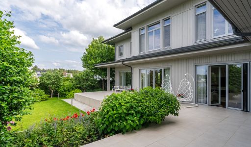 Большой дом в Конаково ривер клаб