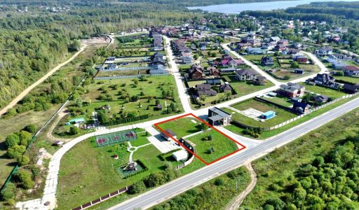 Земля под коммерцию Пестово лайф