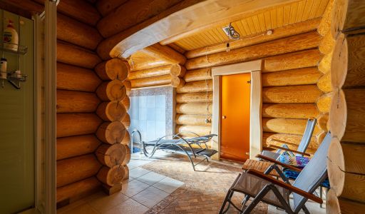 Дом в Конаково на 1 линии воды