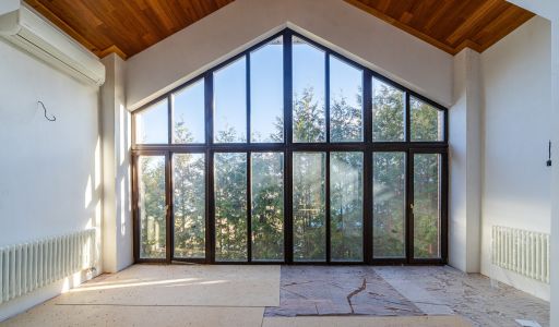 Дом в Конаково на 1 линии воды