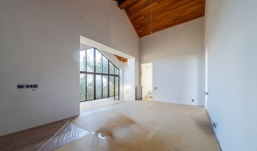 Дом в Конаково на 1 линии воды