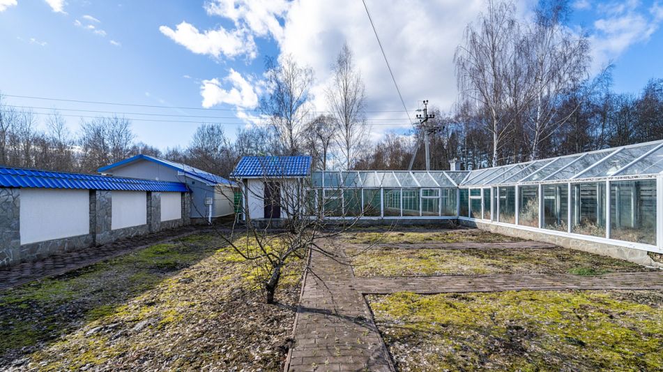 Дом в Конаково на 1 линии воды