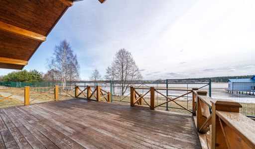 Резиденция на первой линии Волги