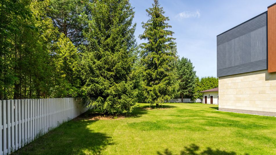 Новый дом в Резиденции Бенилюкс