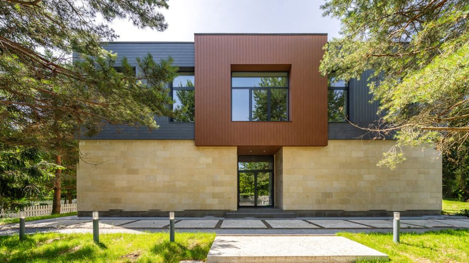 Новый дом в Резиденции Бенилюкс