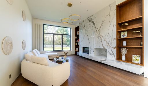 Новый дом в Резиденции Бенилюкс