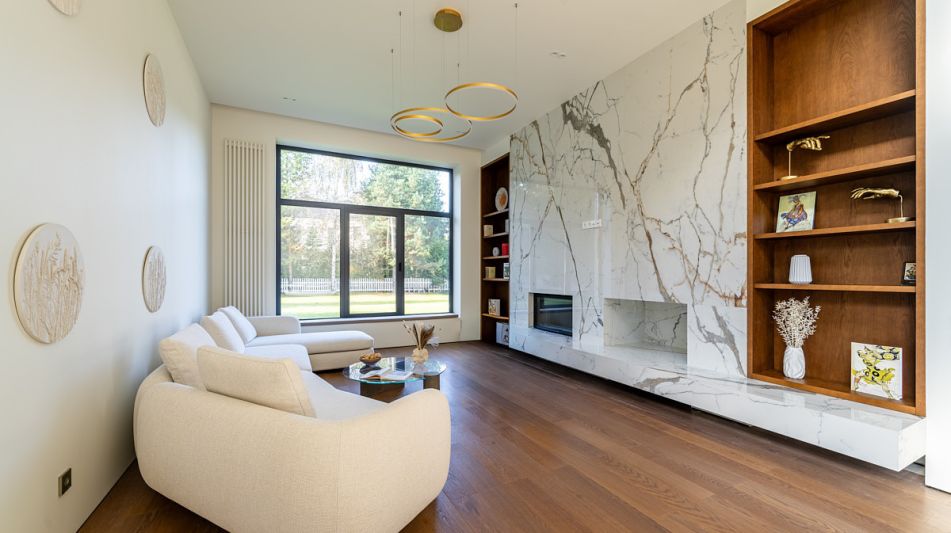 Новый дом в Резиденции Бенилюкс