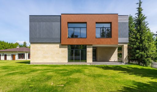 Новый дом в Резиденции Бенилюкс