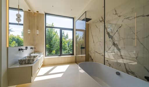 Новый дом в Резиденции Бенилюкс