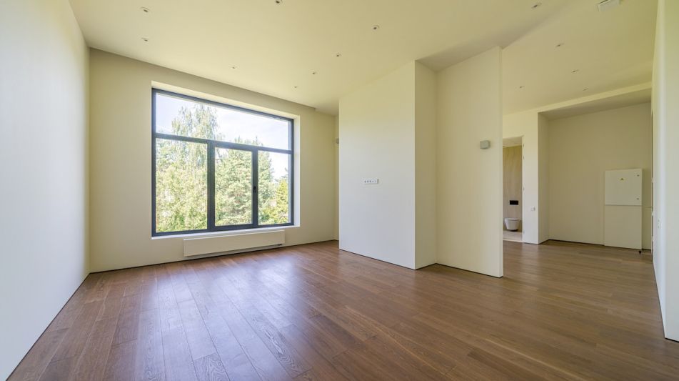 Новый дом в Резиденции Бенилюкс