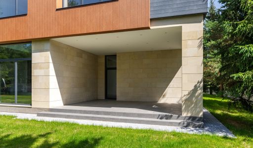 Новый дом в Резиденции Бенилюкс