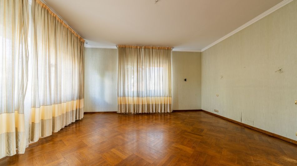 Видовая квартира в Зеленых Холмах