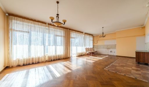 Видовая квартира в Зеленых Холмах