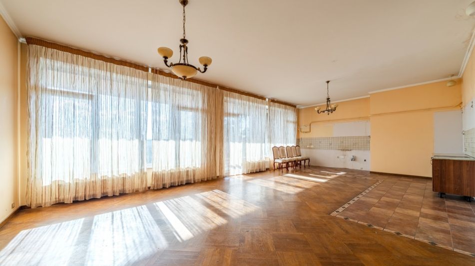 Видовая квартира в Зеленых Холмах